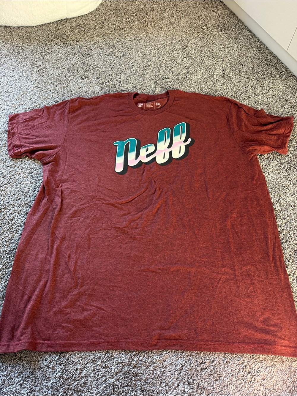 Neff Men’s Burgundy Graphic Tee